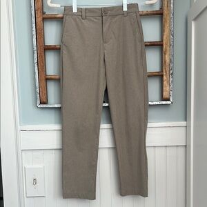 Boys, Vinyard Vines performance pants size 8 khaki